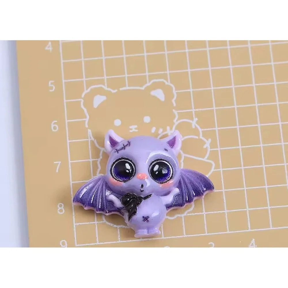 The Unbranded Brand halloween bat